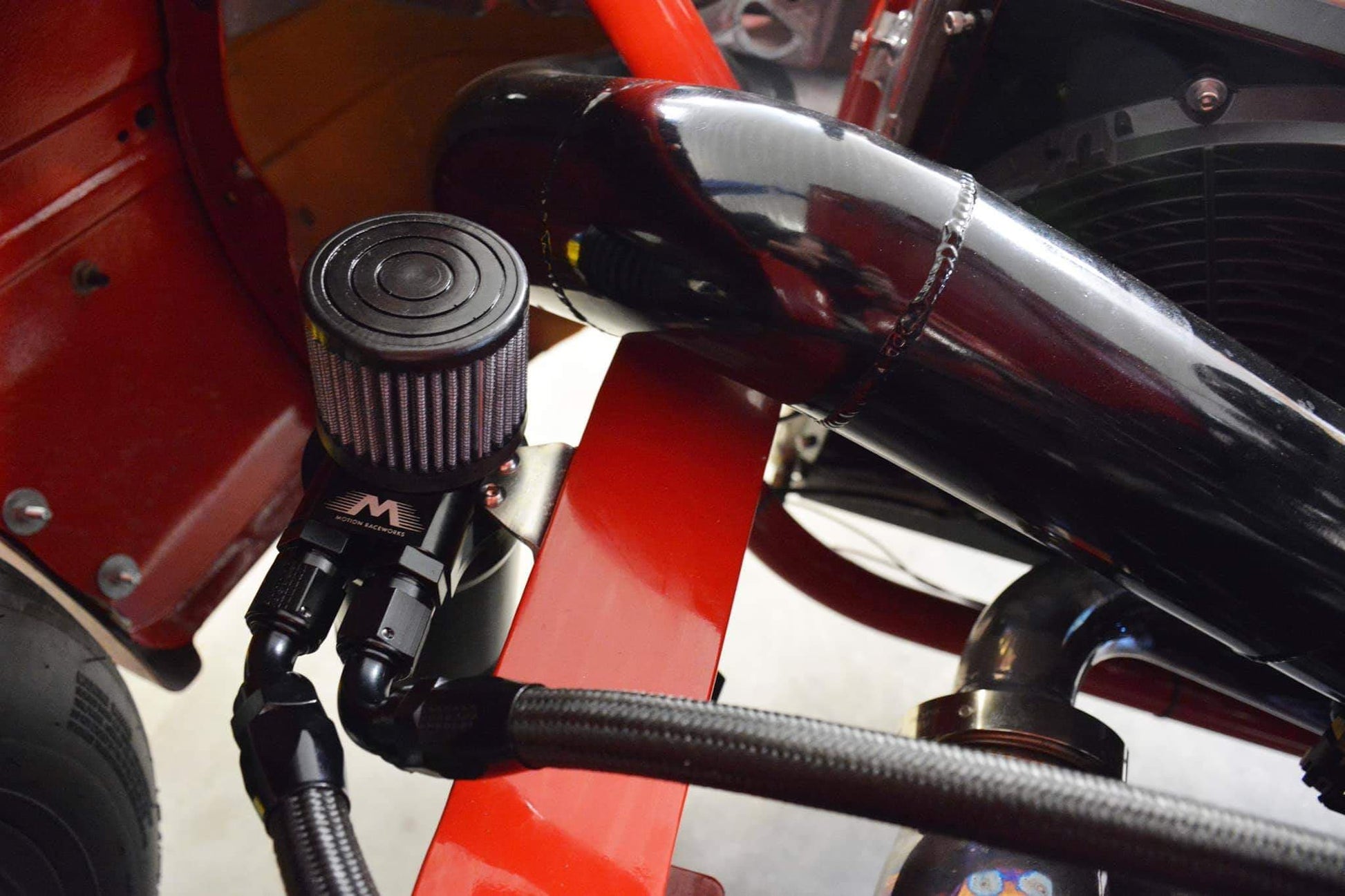 Top Loader Billet Oil Catch Can (Dual 10AN Port) 32-100-Motion Raceworks-Motion Raceworks