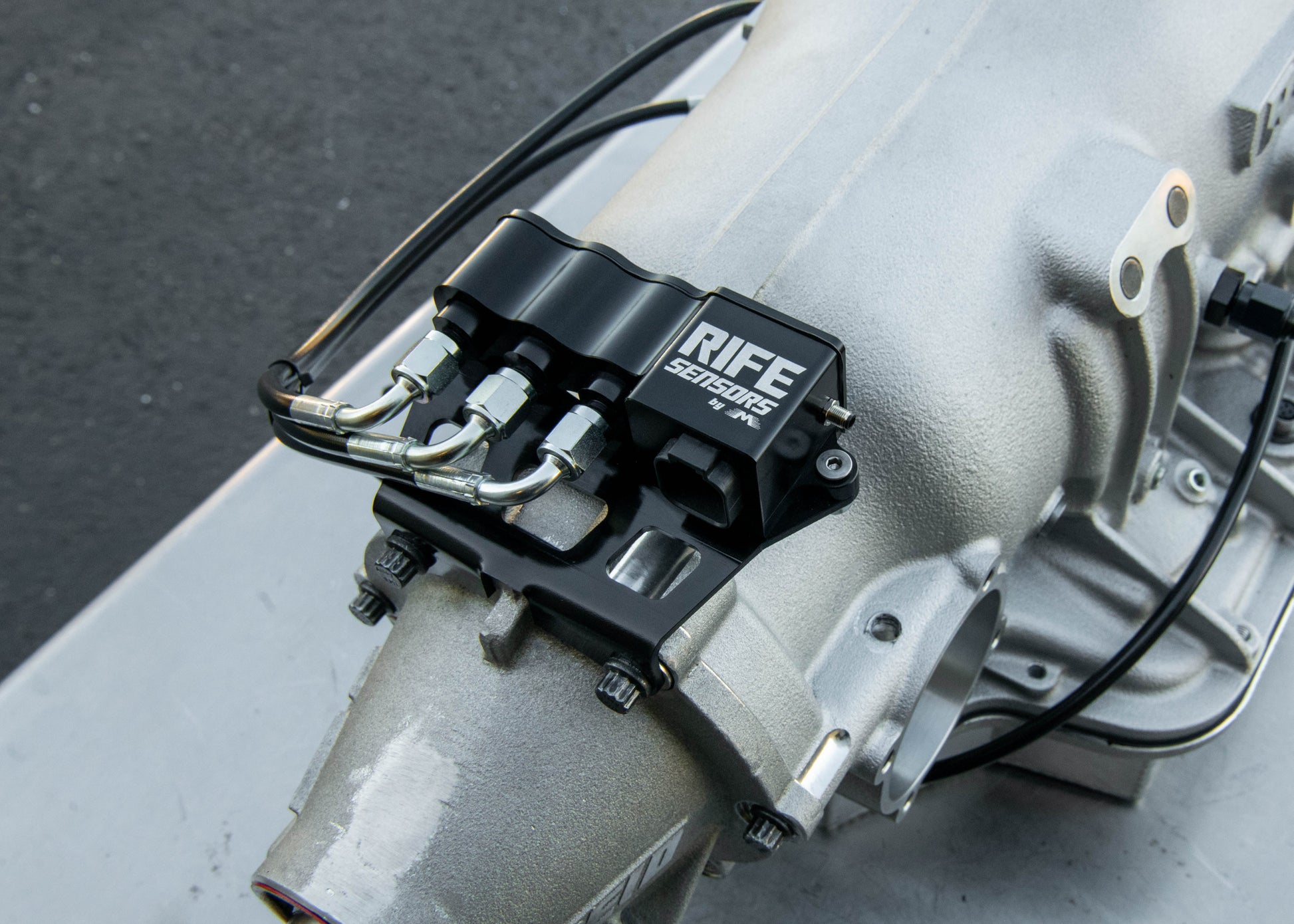 RIFE ProMod Series Transmission Combo Pack for TH400 Lock Up Transmission Pressure Triple Sensor Block Kit with Mount - Motion Raceworks