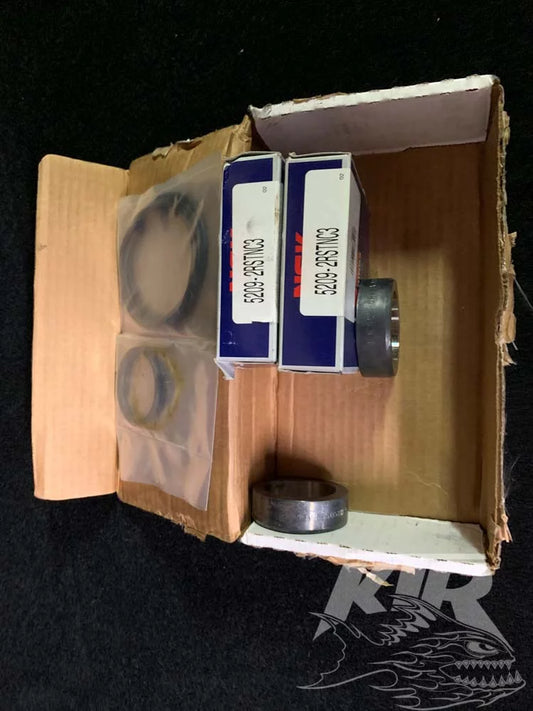 BRAND NEW NSK AXLE BEARINGS